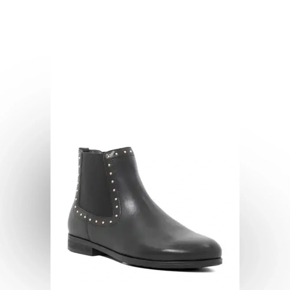 Coach Lory Leather Bootie Womens Size 8 Black Studded Ankle Boots Preloved